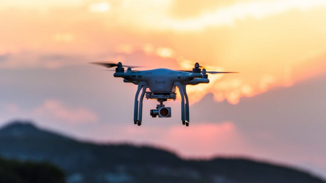 Top 7 Best Drones To Buy In 2018 For Traveling